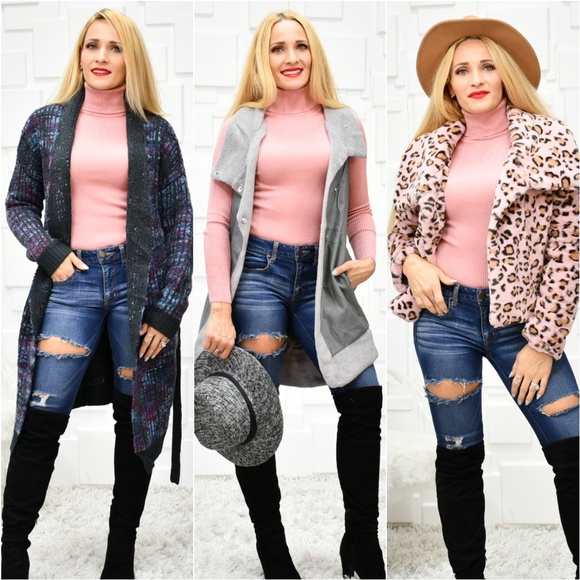 HANNAH -Blush Ribbed Turtleneck - Picture 4 of 4